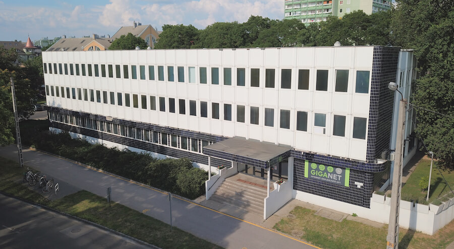 dc_foto giganet_epulet